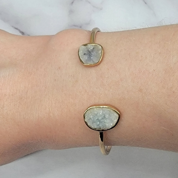 SALE 3 for $30 Stella & Dot Open Druzy Cuff in Gold - Picture 4 of 4